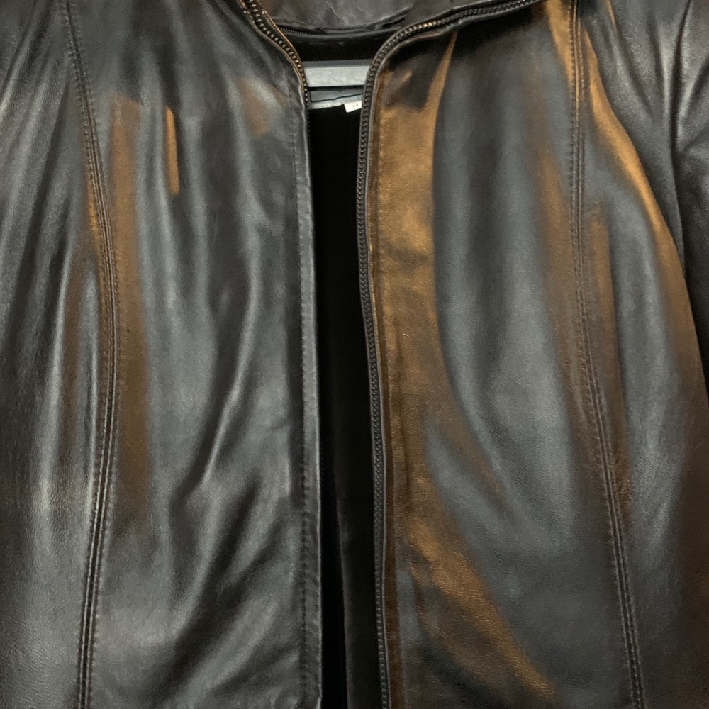 Leather Jacket - Picture 4 of 4